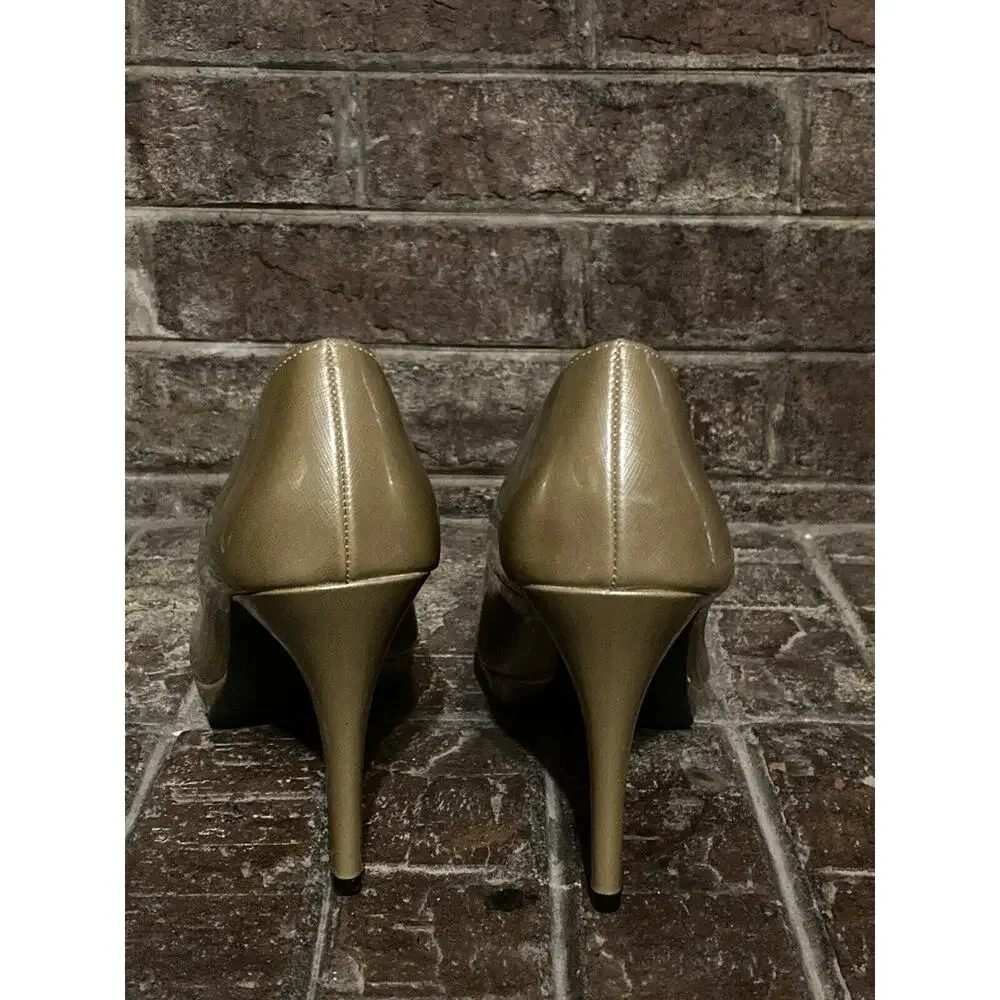 Christian Siriano Gold Heels Pump Sz. 8.5‎